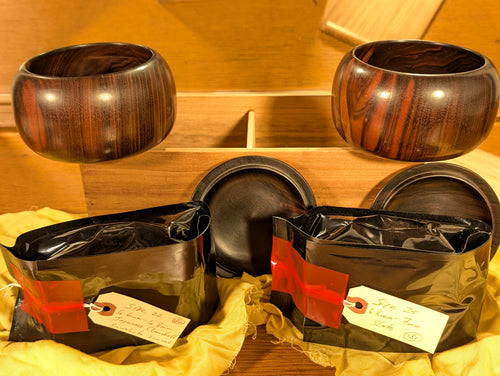 #C463 - Size 25 Go Stones (Slate & Shell) and Go Bowls (Ebony) Set - Paulownia Box