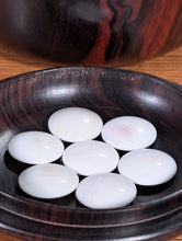 Load image into Gallery viewer, #C463 - Size 25 Go Stones (Slate &amp; Shell) and Go Bowls (Ebony) Set - Paulownia Box