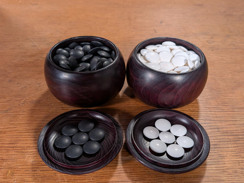 #C464 - Size 25 Go Stones (Slate & Shell) and Go Bowls (chestnut) Set