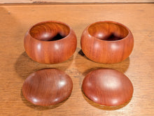 Load image into Gallery viewer, #C466 - Size 35 Go Stones (Slate and Clamshell) and Go Bowls (Cherry) Set