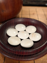 Load image into Gallery viewer, #C470 - Size 22 Go Stones (Japanese Clamshell) - Go Bowls (Mulberry) - Folding Board - Set