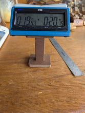 Загрузите изображение в средство просмотра галереи, #C489 - Clock Stand - Accessory