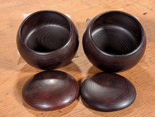 Load image into Gallery viewer, #C517 - Size 28 Go Stones (Slate &amp; Shell) and Go Bowls (Chestnut) Set