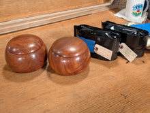 Загрузите изображение в средство просмотра галереи, #C531 - Size 36 Slate and Shell (moon/snow) Go Stones and Go Bowls (heathered Cherry) Set