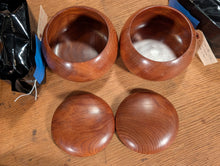 Загрузите изображение в средство просмотра галереи, #C531 - Size 36 Slate and Shell (moon/snow) Go Stones and Go Bowls (heathered Cherry) Set