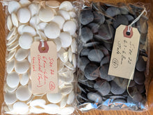 Load image into Gallery viewer, #C537 - Size 22 Go Stones (Slate &amp; Shell) and Go Bowls (Chestnut) Set