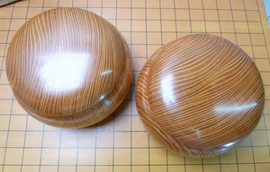 #J242271 - 14cm Floor Board Set - Matsu - Itame Cut - Keyaki Bowls - Size 30 Slate & Shell - Free FedEx Shipping