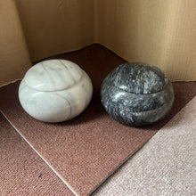 Load image into Gallery viewer, #J7284427 - Go Bowls (Marble) and Go Stones (Marble) Set - Free FedEx Shipping