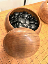 Загрузите изображение в средство просмотра галереи, #J5064020 - 15cm Floor Board Set - Kaya - Kiomote - Slate &amp; Shell - Keyaki Bowls - Free FedEx Shipping