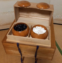 Load image into Gallery viewer, #J4488374 - 18cm Floor Board Set - Shinkaya - Shihou-masa Cut - Keyaki Bowls - Slate &amp; Shell - Free FedEx Shipping