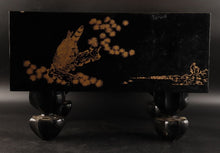Load image into Gallery viewer, #J2635303 - 17cm Floor Board - Black &amp; Gold Lacquer - Hawks - Free FedEx Shipping