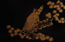 Load image into Gallery viewer, #J2635303 - 17cm Floor Board - Black &amp; Gold Lacquer - Hawks - Free FedEx Shipping