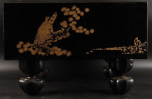 Load image into Gallery viewer, #J2635303 - 17cm Floor Board - Black &amp; Gold Lacquer - Hawks - Free FedEx Shipping