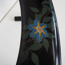 Load image into Gallery viewer, #J2187714 - Lacquered Armrests (2) for playing at a floor board - Black with Floral Design - Accessory