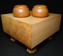 Load image into Gallery viewer, #J259503 - 17cm Floor Board Set - Shinkaya - Shihou-masa Cut - Keyaki Bowls - Size 35 Slate &amp; Shell - Free FedEx Shipping