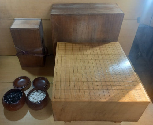 #J282243 - 17cm Floor Board Set - Shinkaya - Tenchi-masa Cut - Quince Bowls - Aoyama Gobanten - Free FedEx Shipping