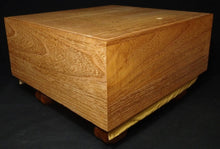 Load image into Gallery viewer, #J2481383 - 17cm Floor Board - Kaya - Kiura Itame - Paulownia Lid - Free FedEx Shipping