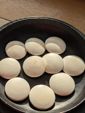 Load image into Gallery viewer, #C451 - Size 18 Slate &amp; Shell Set - Japanese Clamshell - Rosewood Bowls
