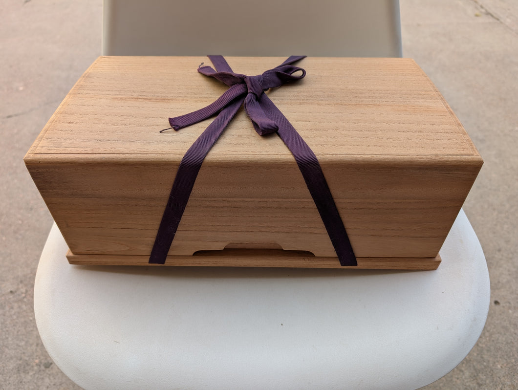 #C454 - XL Paulownia storage box for Go Bowls - Accessory