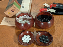 Загрузите изображение в средство просмотра галереи, #C492 - Size 25 Go Stones (Slate &amp; Shell) and Go Bowls (Quince) Set - Original Box