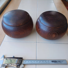 Load image into Gallery viewer, #C224 - Size 36 Go Stones (glass) and Go Bowls (chestnut) Set