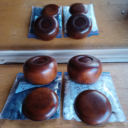 Size 15 Go Stones and Go Bowls Set - Medium - Camphor / Walnut - Slate & Shell - #C093