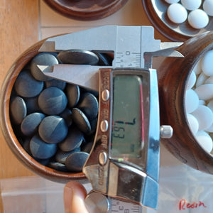 #C213 - Size 25 Go Stones (resin) and Go Bowls (chestnut) Set
