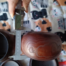 Load image into Gallery viewer, #C219 - Size 28/30 Go Stones (Slate and Shell) and Go Bowls (Chestnut) Set