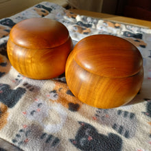 Load image into Gallery viewer, #C223 - Size 35 Go Stones (Slate and Mexican Clamshell) and Go Bowls (Mountain Mulberry) Set - Utility with original box