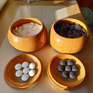 #C237 - Size 31/32 Slate and Shell Go Stones (snow) and Go Bowls (keyaki) Set