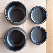 Load image into Gallery viewer, #C244 - Size 30 Go Stones (glass) and Go Bowls (resin) Set