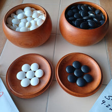Load image into Gallery viewer, #C246 - Size 32/33 Slate and Shell Go Stones (utility/moon) and Go Bowls (ash/keyaki) Set