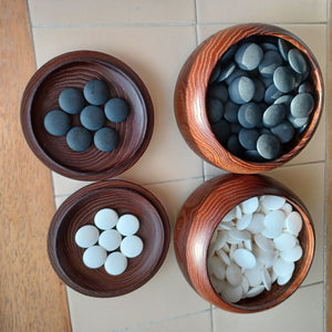 #C256 - Size 28 Go Stones (Japanese clamshell) and Go Bowls (chestnut) Set