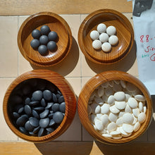 Load image into Gallery viewer, #C264 - Size 33 Slate and Shell Go Stones (Japanese) and Go Bowls (keyaki) Set - Suwabute - Zelkova - Original Box